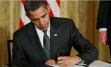 Pres. Obama signs proclamation