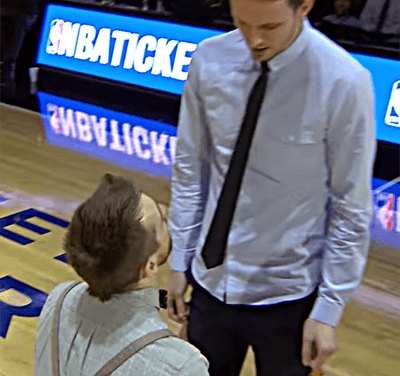 Gay man proposes during Bulls vs. Spurs game in Chicago