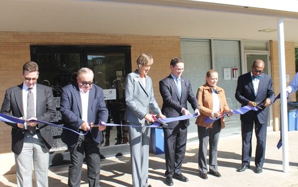 Resource Center holds ribbon cutting at health campus