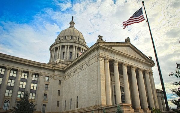 Oklahoma Capitol pages warned of cross-dressers in the building