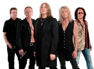 Def Leppard, Poison perform at American Airlines Center