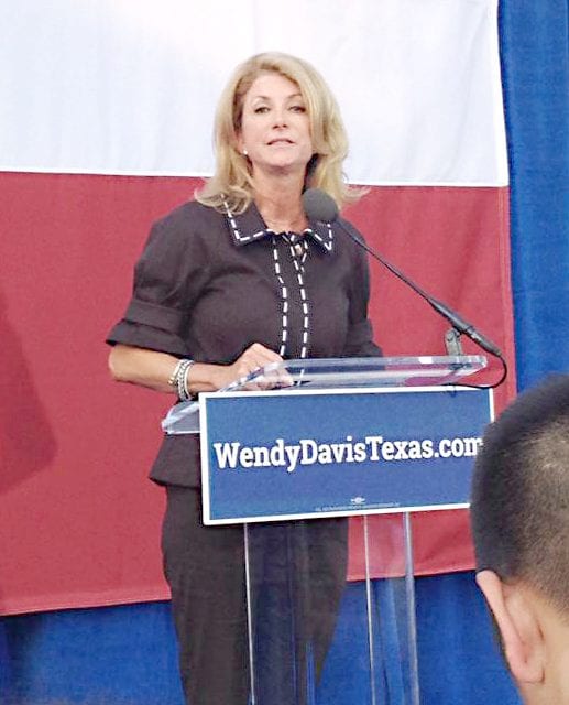 Wendy Davis works the phones, rallies supporters