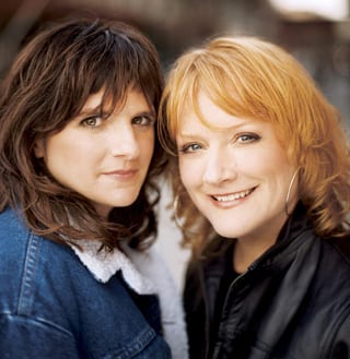 Indigo Girls perform with DSO