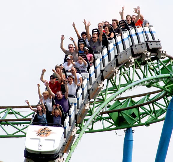 Get dirt cheap tickets to Six Flags for Saturday’s Gay Day