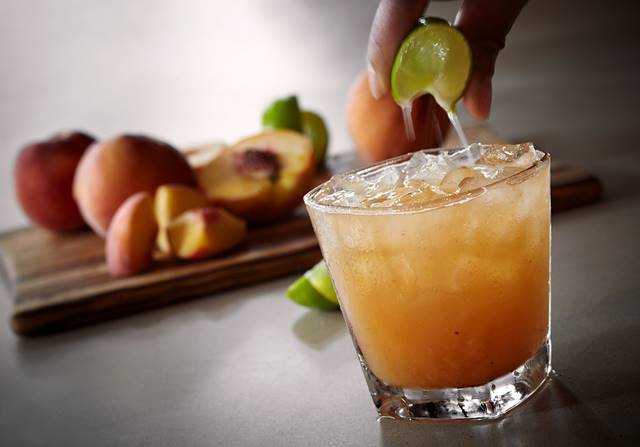 Cocktail Friday: Tennessee Peach