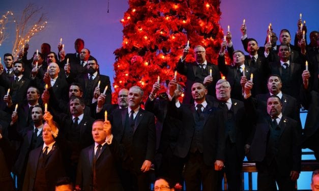 Turtle Creek Chorale Shimmers and Shines in its holiday concert