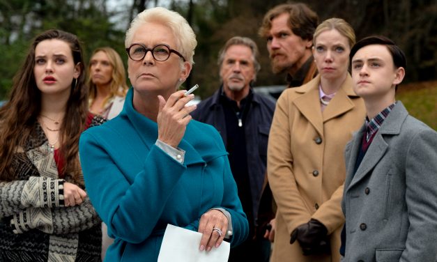 Jamie Lee Curtis pulls her ‘Knives Out’