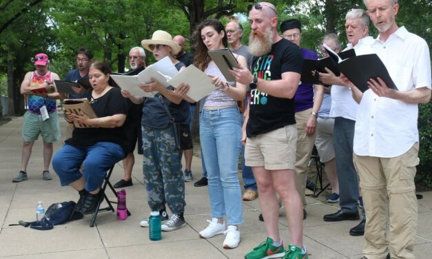 Turtle Creek Chorale sings outside QAnon convention hotel