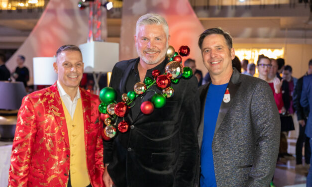DIFFA/Dallas rang in the holidays with its 2021 Holiday Wreath Collection fundraiser