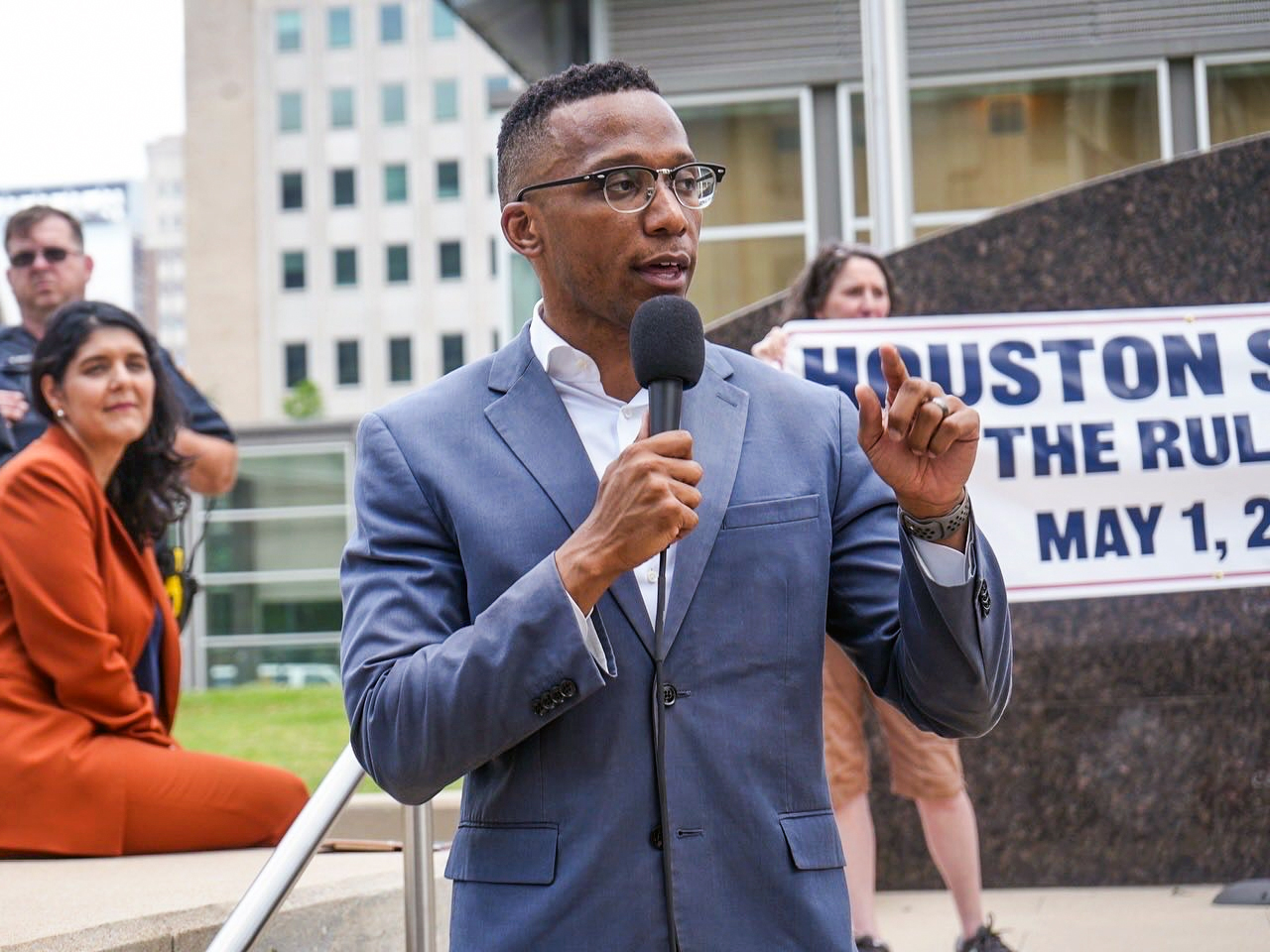 Menefee wins 18th Congressional District special election runoff